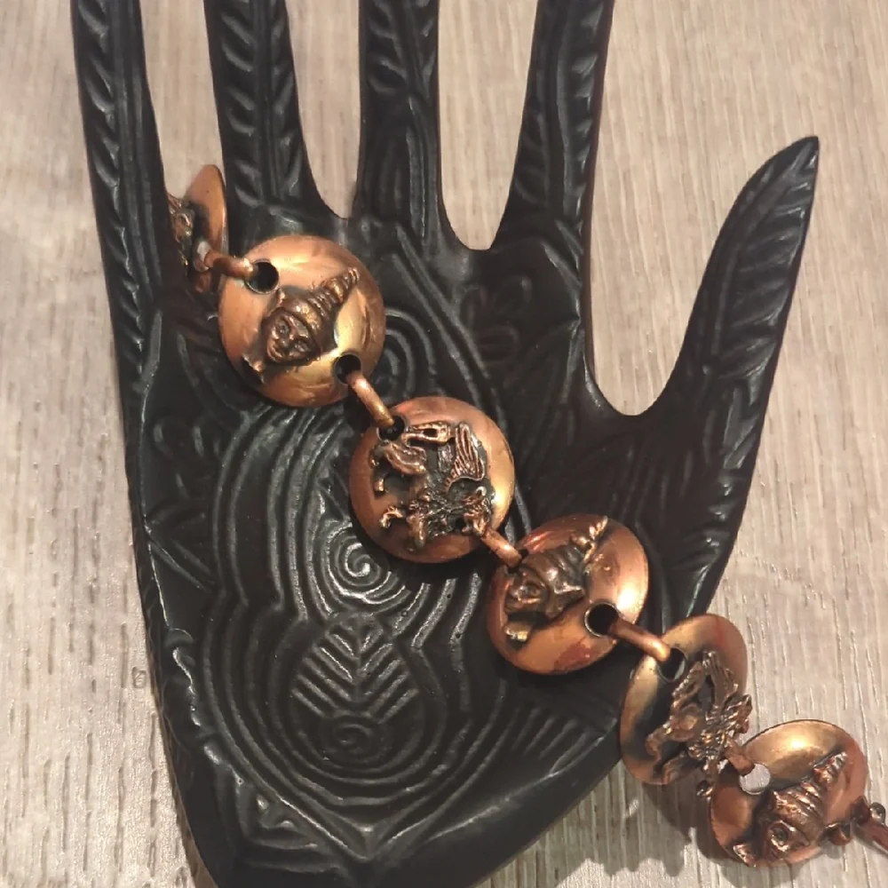 Vintage Copper Siam Griffin Link Bracelet 7